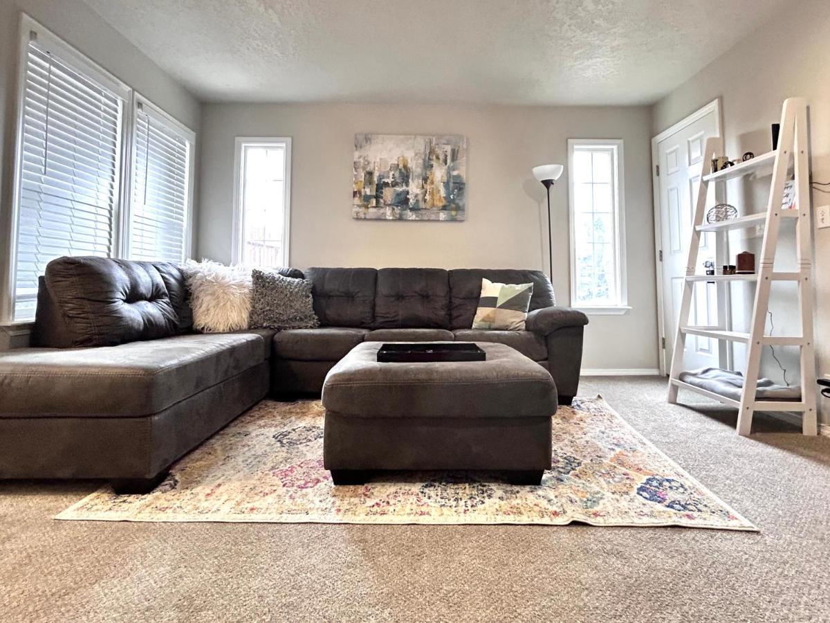 The Getaway Se Boise Condo Across The Street From Greenbelt, Bown Crossing And Boise River 3Bd 3Bath, 4 Beds! Lovely, Homey, Dining Table Seats 6 외부 사진