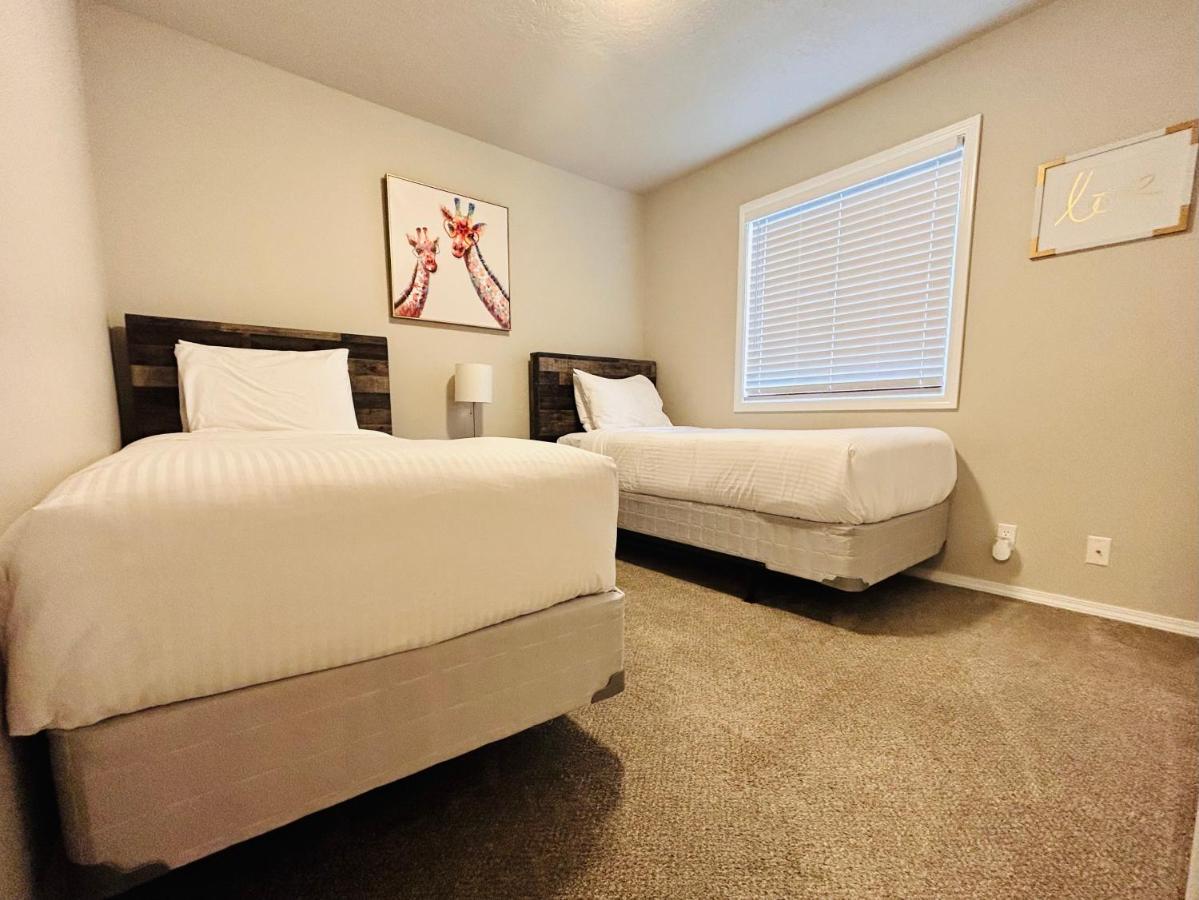 The Getaway Se Boise Condo Across The Street From Greenbelt, Bown Crossing And Boise River 3Bd 3Bath, 4 Beds! Lovely, Homey, Dining Table Seats 6 외부 사진